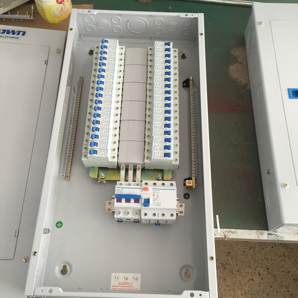 din rail type three phase distribution board - Distribution board