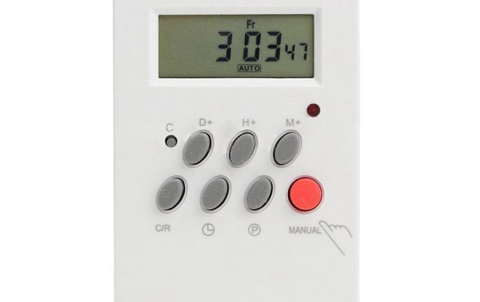 Microcomputer electronic time control switch