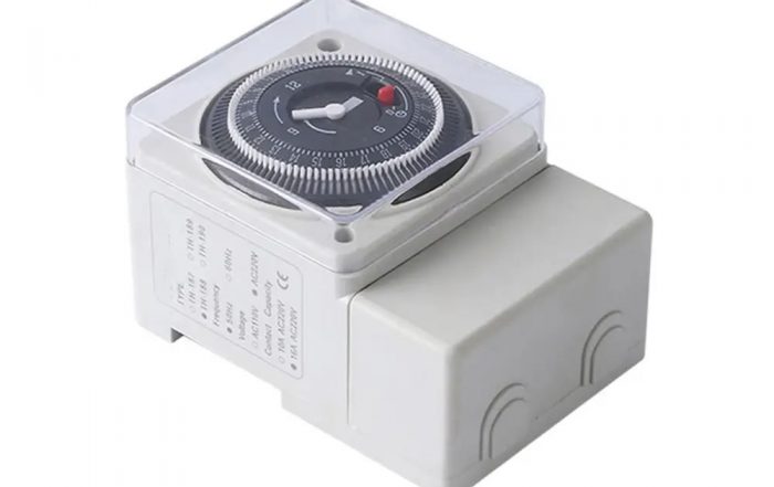 AH-811 TIMER SWITCH